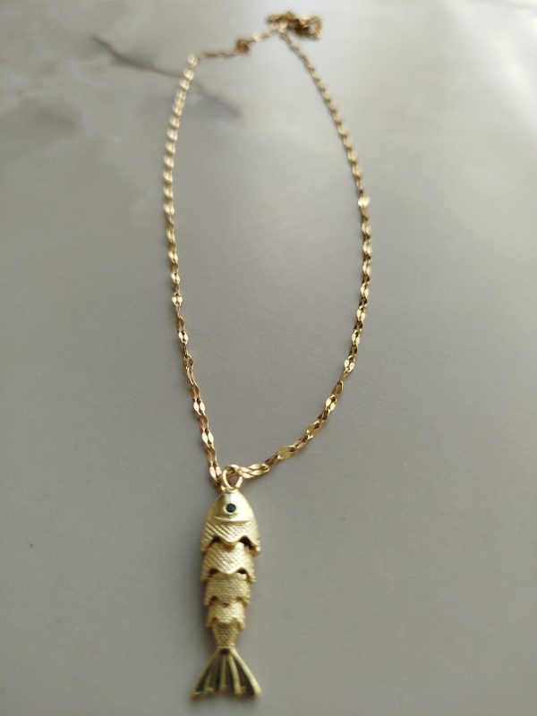 Altın Rengi Balık Figürlü Çelik Kolye